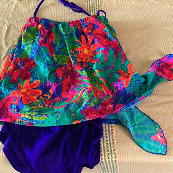 Vintage One Piece Swimsuit by E. Stewart • Size 8 - Picture 5 of 12